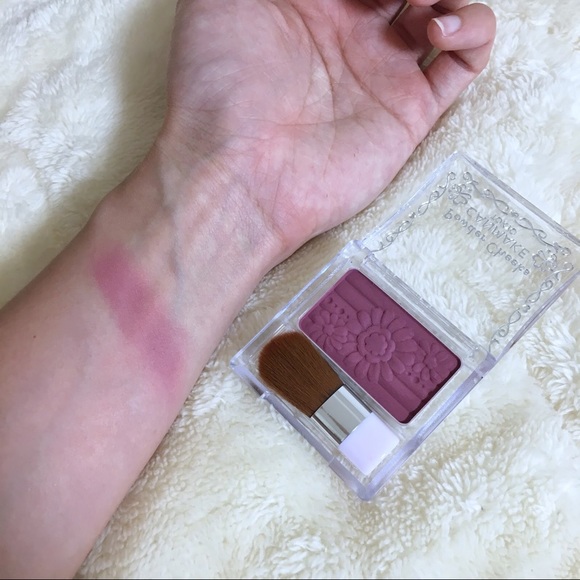 *Free Add On* Canmake Powder Cheeks Blush - Picture 2 of 5